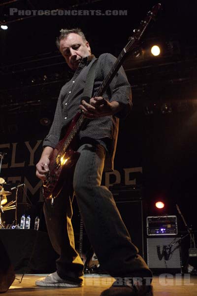 PETER HOOK AND SECTION 25 - 2008-11-06 - PARIS - Elysee Montmartre - 